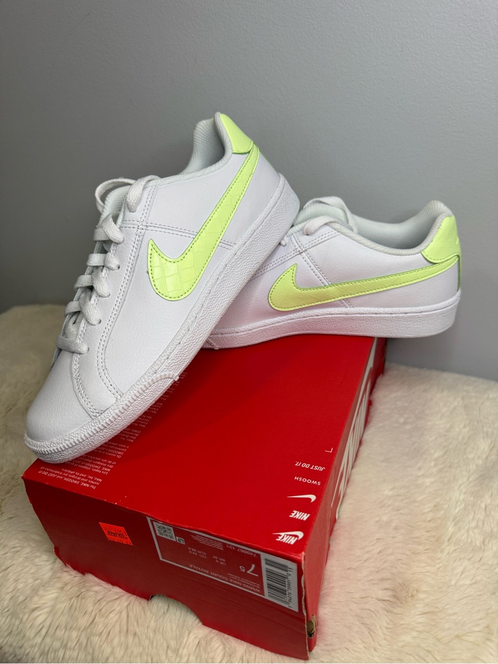 Nike Court Royale 749867-121 White/Barely Volt Low Top Lace Up Leather